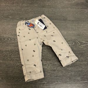 Baby pant 6-9 months